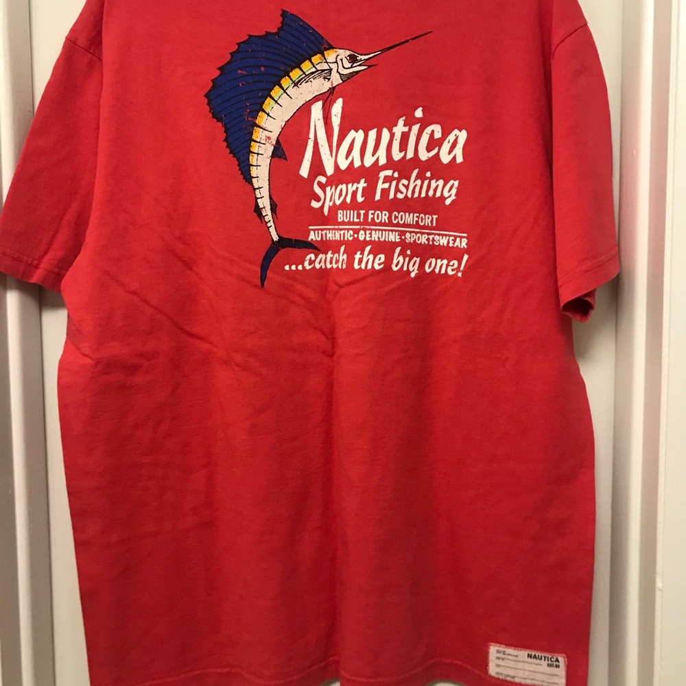 Men’s Nautica Fishing Tee Size Medium